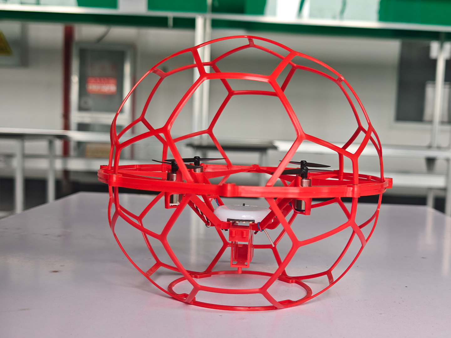 Navigator 200+ Drone Soccer Ba - Drone Battery Li-Ion incelemesi ve fiyatı